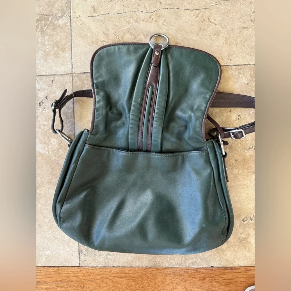 LAUREN RALPH LAUREN vintage olive, green and brown, leather handbag preowned - Picture 7 of 14